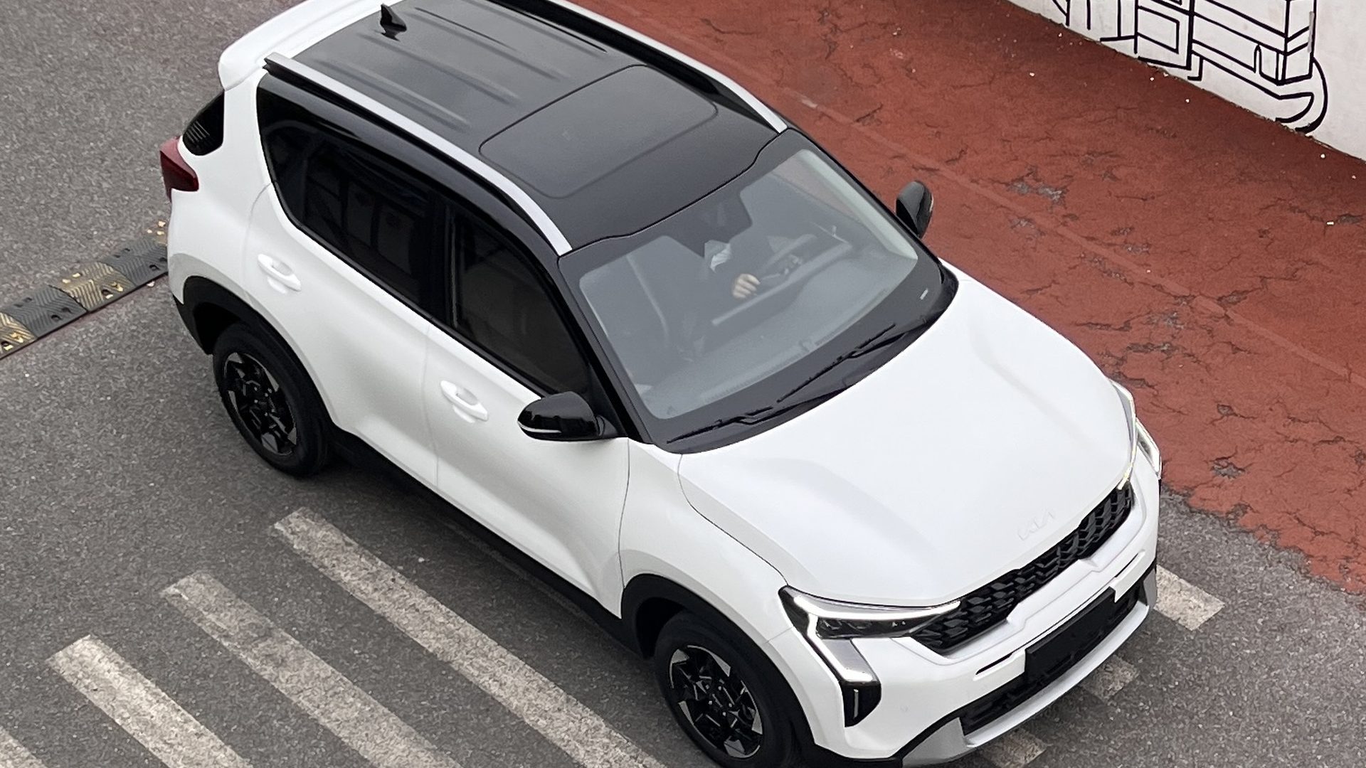 Kia sonet 2024 